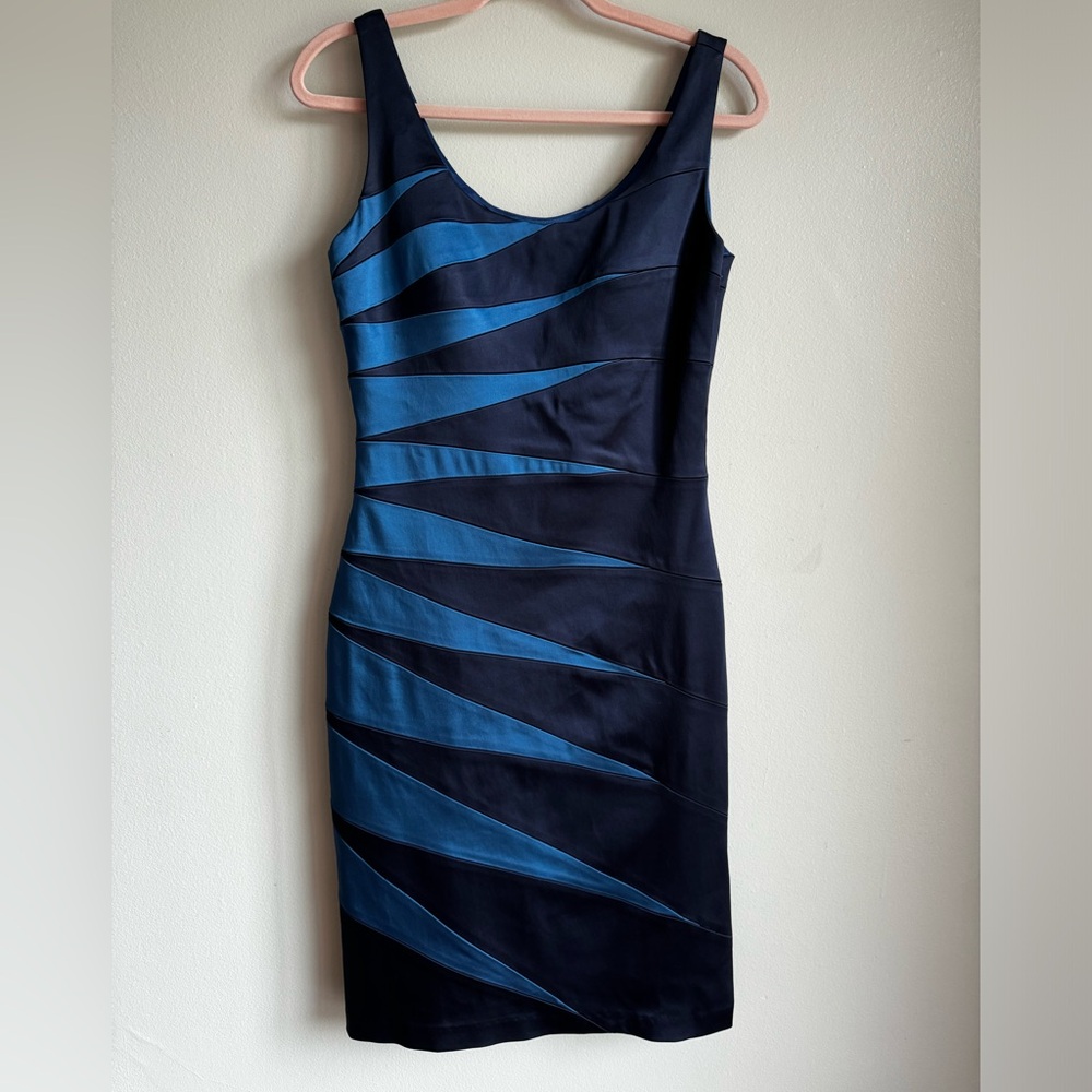 silhouette dress Jax , size 8, excellent condition